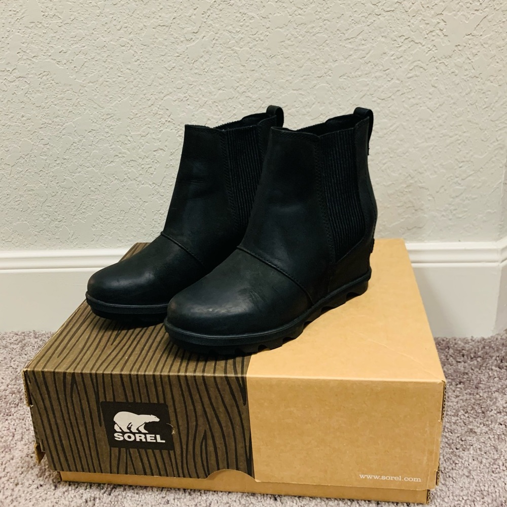 Sorel Booties - Joan of Artic Wedge II Chelsea
